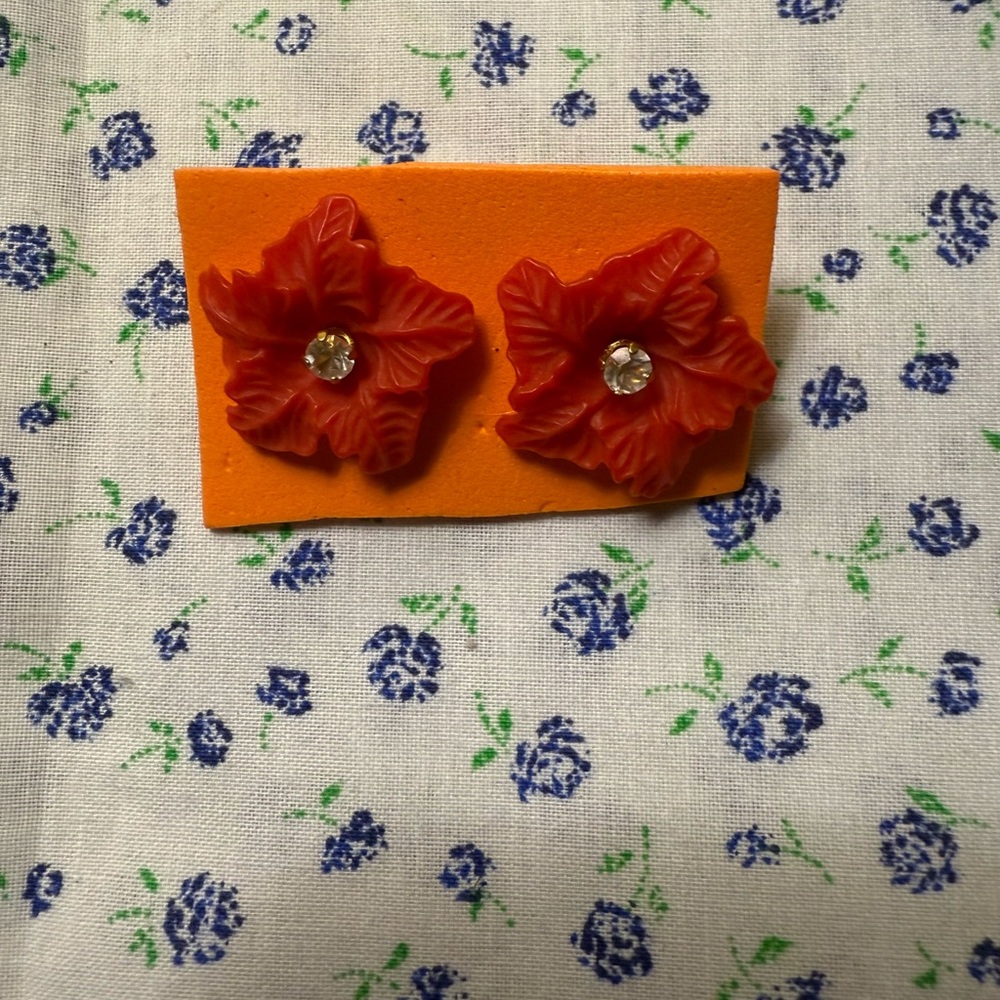 Vtg Poinsettia Earrings Stud Pierced Christmas Holiday Red Flower Two Pieces